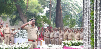 गाजियाबाद में पुलिस स्मृति दिवस पर शहीदों को नमन, पुलिस आयुक्त जे. रविंद्र गौड़ ने दी श्रद्धांजलि