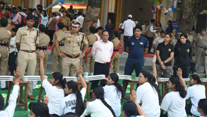 मिशन शक्ति का दम, आत्मरक्षा के हुनर से बेटियों ने दिखाया नारी शक्ति का जलवा