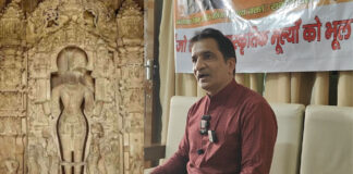प्रेस कॉन्फ्रेंस में राकेश दलाल ने कहा- 'जनसमर्थन अपार, लेकिन रास्ता केवल कानून का'
