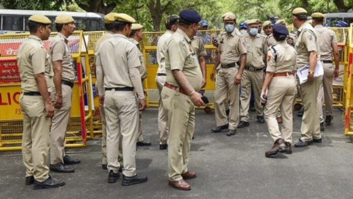 जंतर-मंतर पर प्रदर्शन पड़ेगा भारी, जेल के बाद अब बेल भी मुश्किल, प्रदर्शनकारियों के लिए शुरू होगा 'लीगल चक्कर'