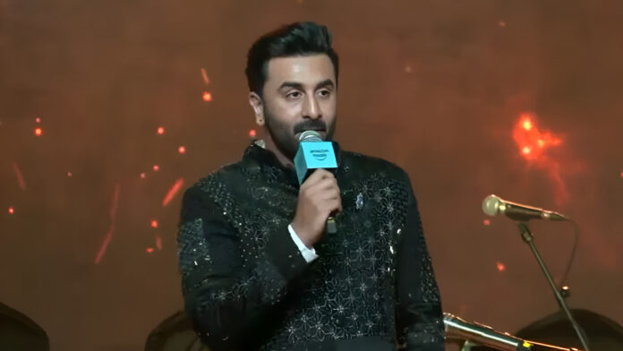 'गलती से फिसल गई थी जुबान' दशहरा भाषण पर रणबीर कपूर ने मांगी माफी, वीडियो वायरल