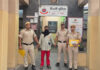 चाकू की नोक पर लूट करने वाला बदमाश 24 घंटे में गिरफ्तार, हौज काजी पुलिस का ताबड़तोड़ एक्श