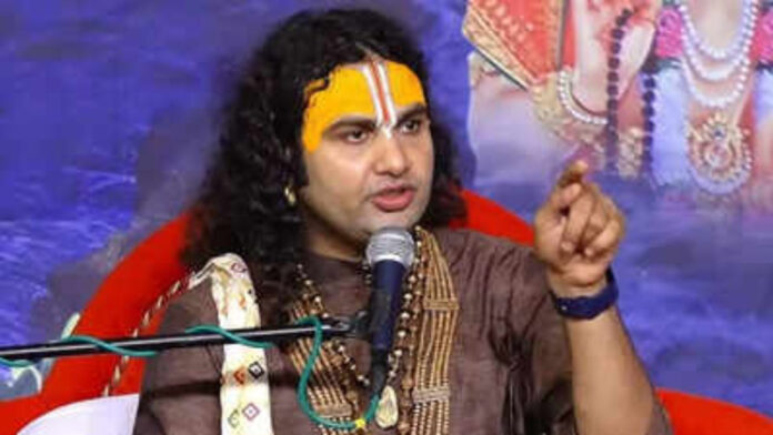 प्रेमानंद के समर्थन में अनिरुद्धाचार्य बोले, टीआरपी के लिए बिना तथ्य के बयानबाजी कर रहा मीडिया