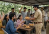 फ्री नाश्ता मिलते ही गूंजे नारे, 'एक चाय और 2 समोसा, दिल्ली पुलिस पर पूरा भरोसा', VIDEO वायरल