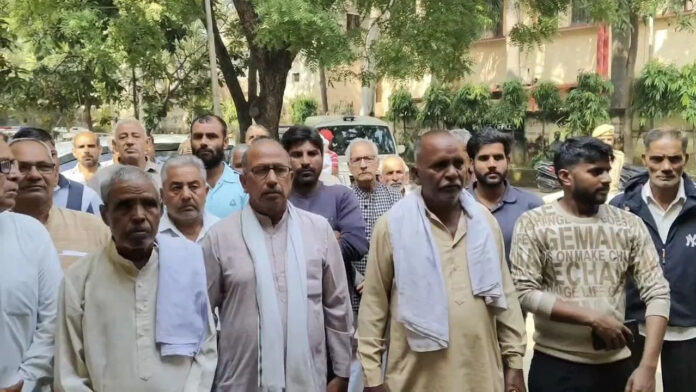 मुज़फ़्फ़रनगर में महिला की मौत पर परिजनों का हंगामा: आरोपी की गिरफ्तारी की मांग